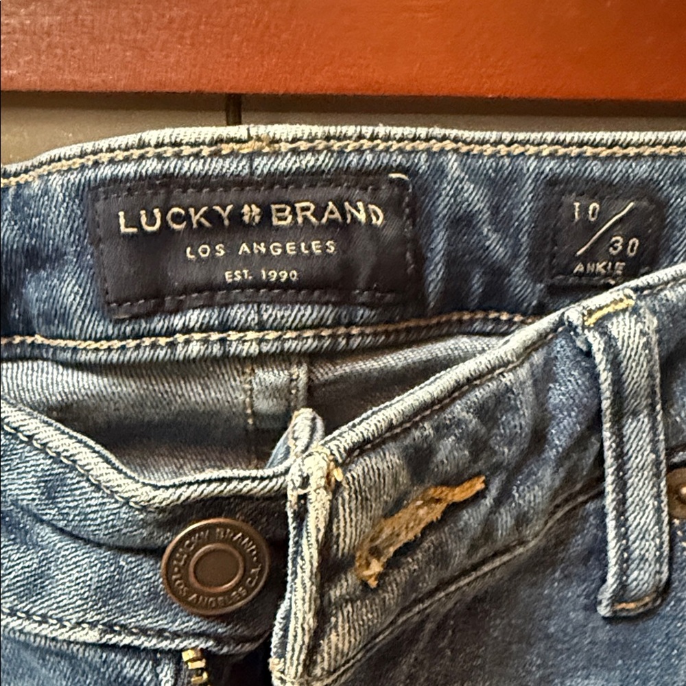 Lucky Brand Distressed Denim Jeans